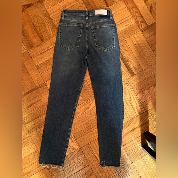 Re/Done High Rise Straight Jeans in Blue Wash - Size 27 / Very Good Condition! - Picture 5 of 6